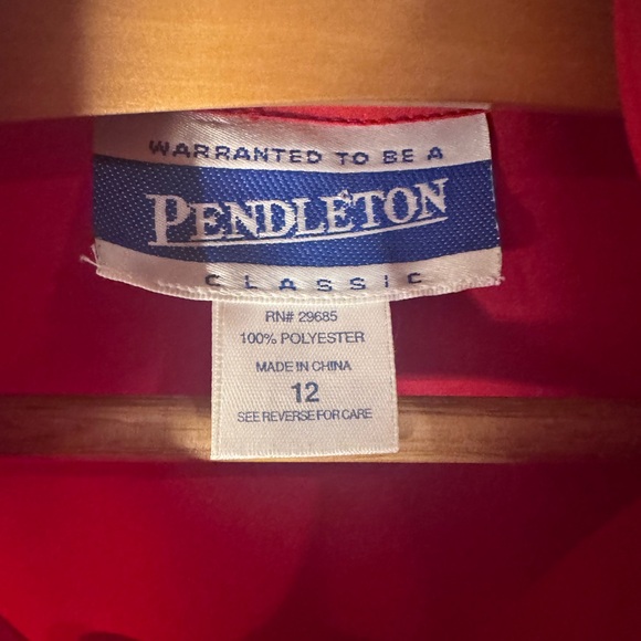 Pendleton Classic Red Pleated Mock Neck Blouse Size 12 - Picture 6 of 6
